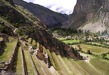 Sacred Valley of the Incas ruins and landscape